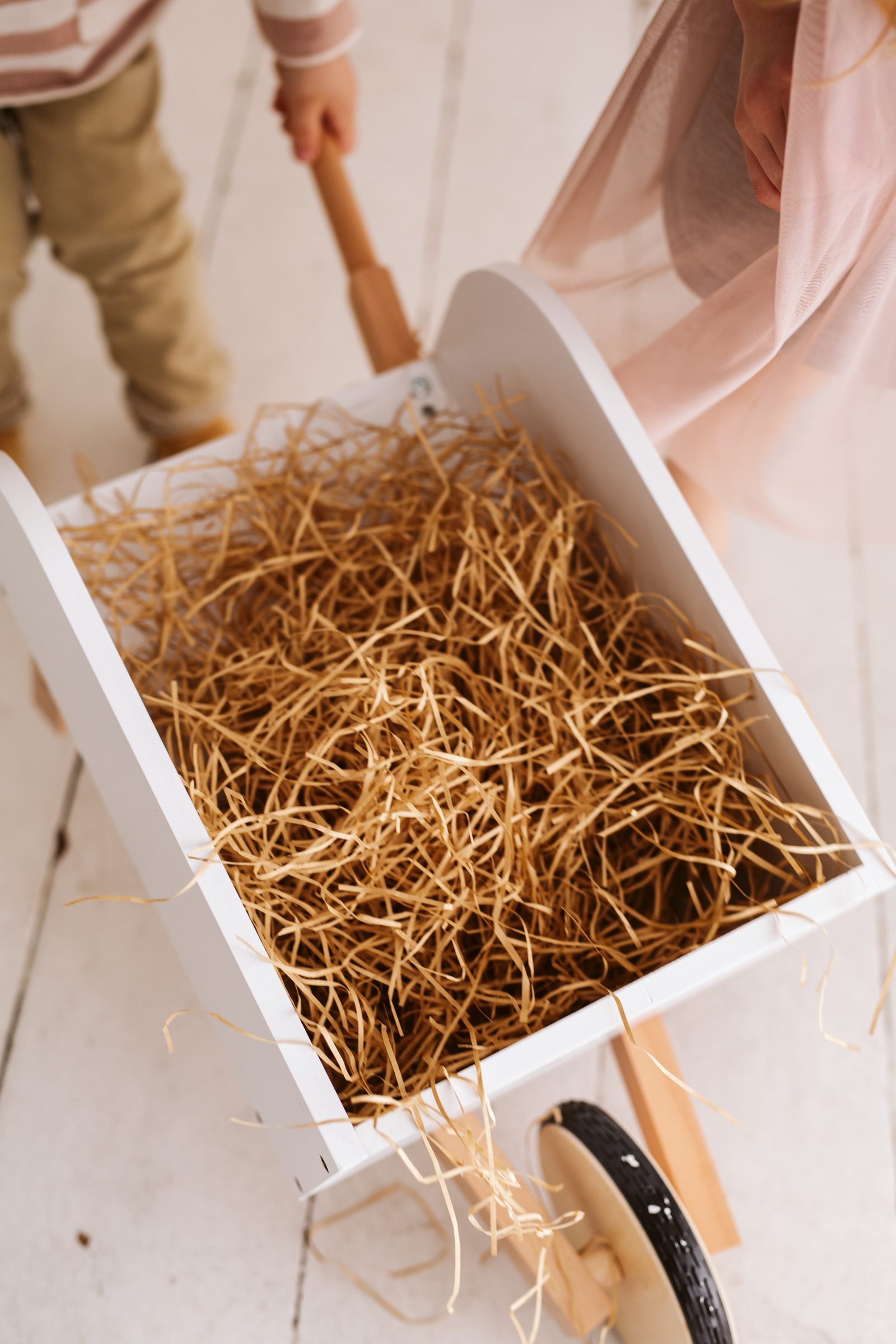 Abenteuerbett aus Lindenholz im Kinderzimmer