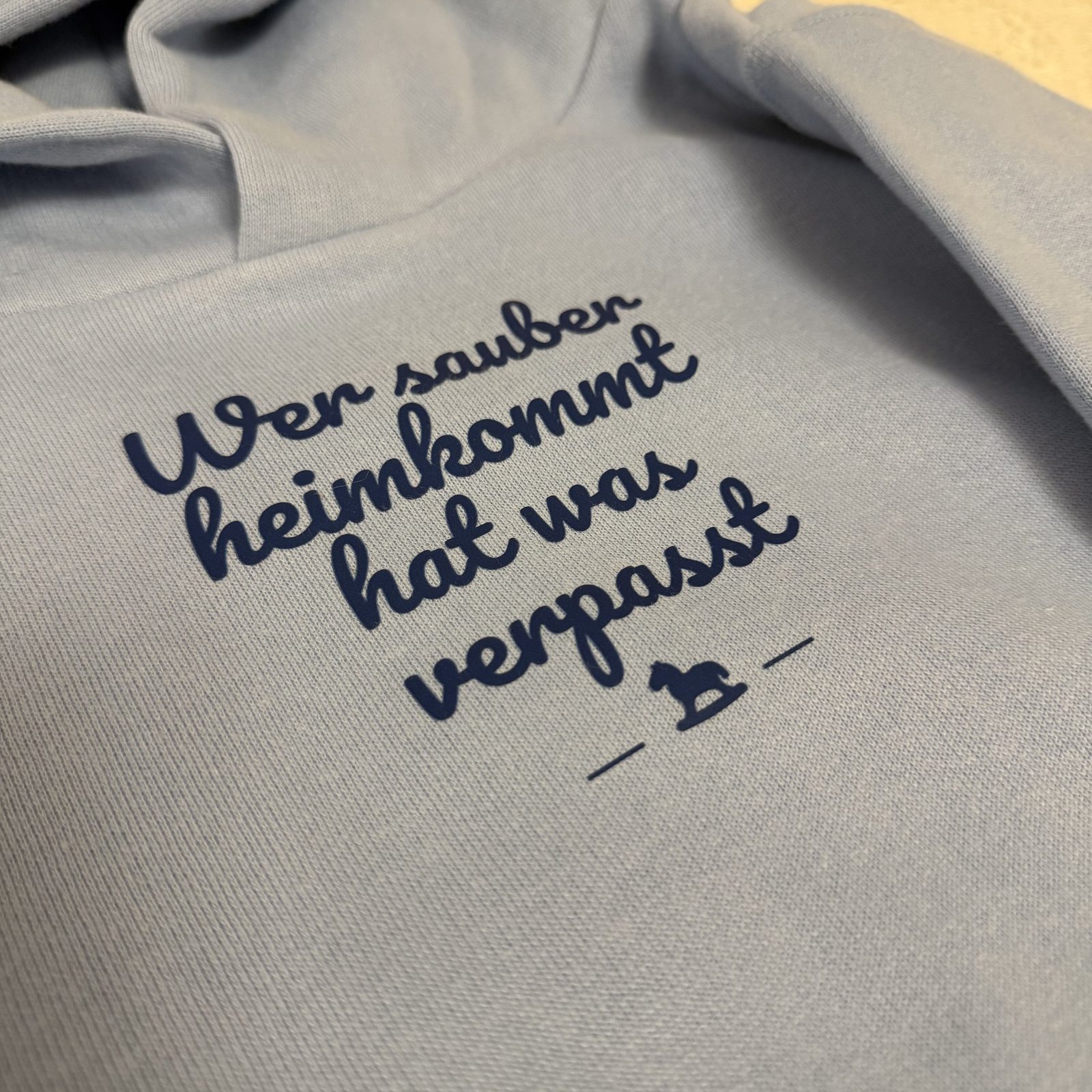 Wer sauber heimkommt hat was verpasst – Hoodie – Ansicht 4