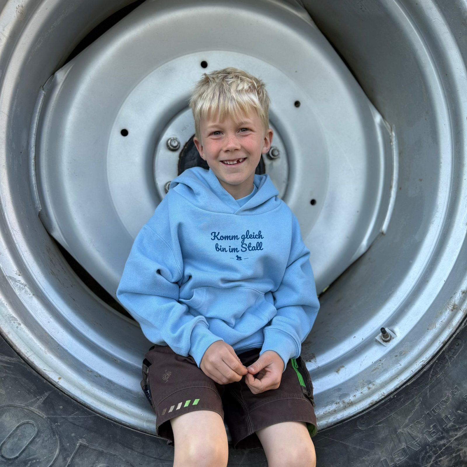 Komm gleich bin im Stall – Hoodie – Ansicht 2